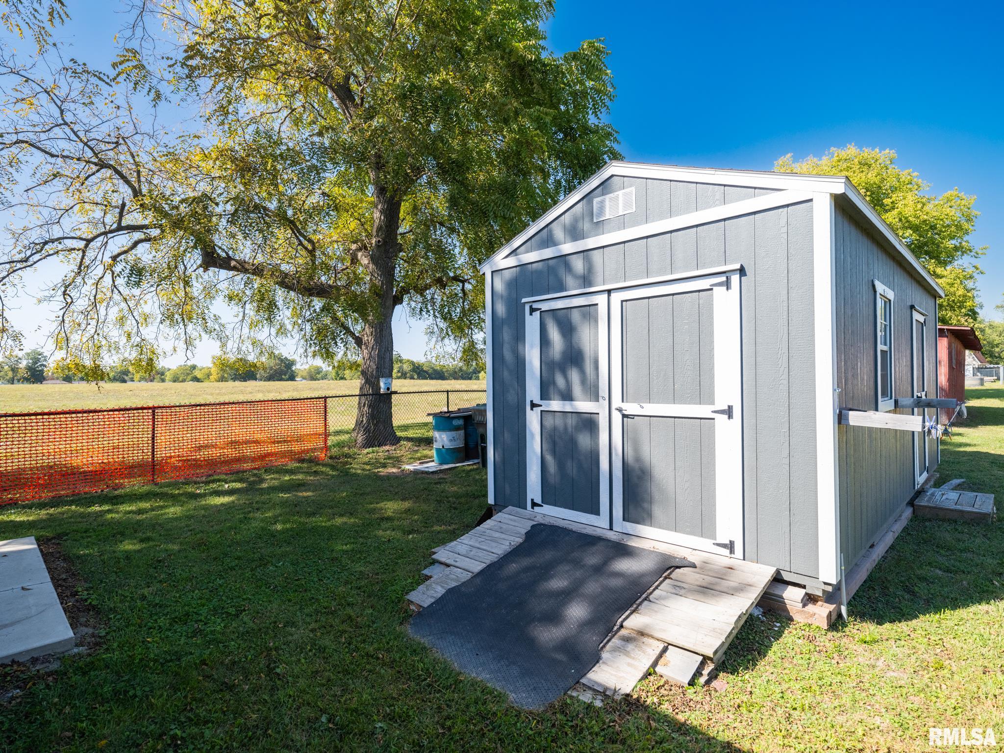 103 Cherry Lane Washington, IL 61571 - Photo 35 of 75