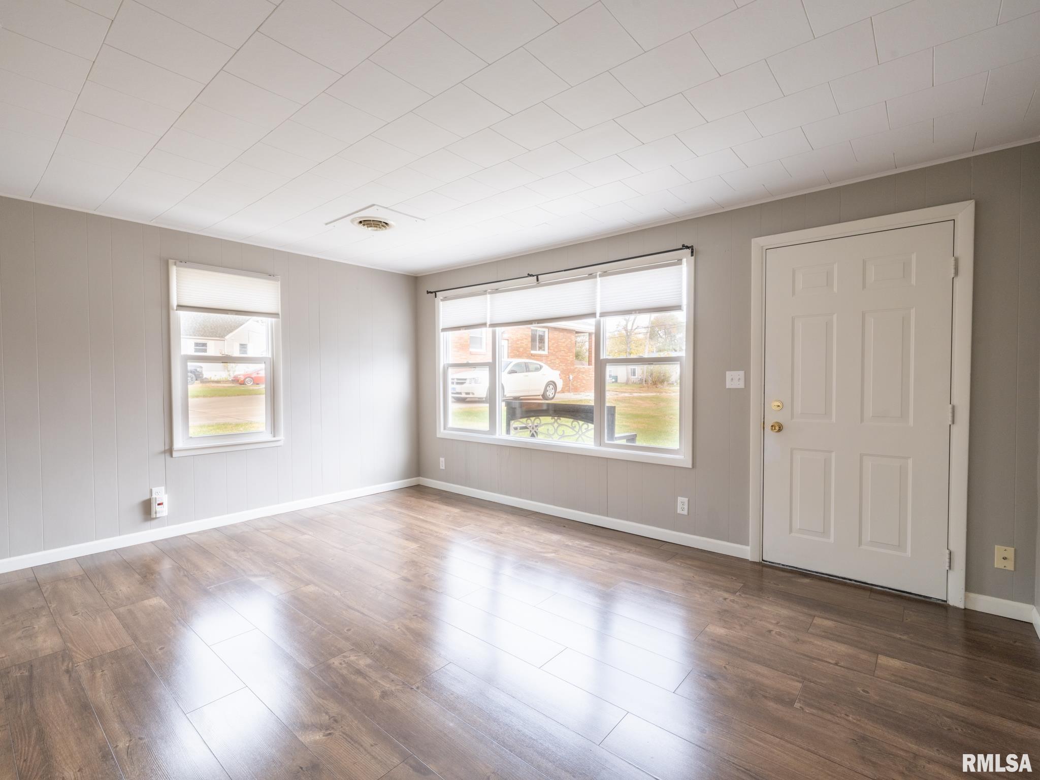 103 Cherry Lane Washington, IL 61571 - Photo 45 of 75