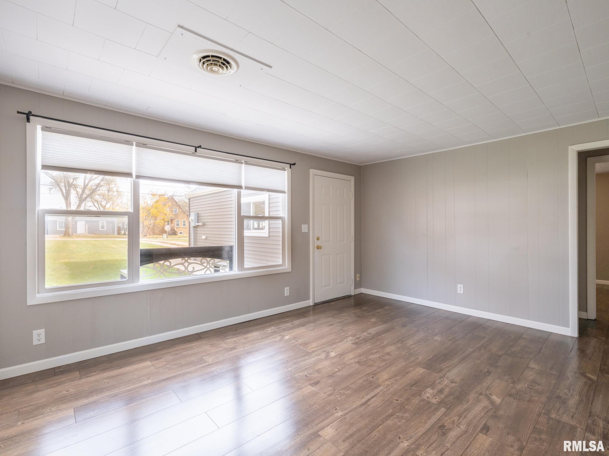 103 Cherry Lane Washington, IL 61571 - Photo 49 of 75