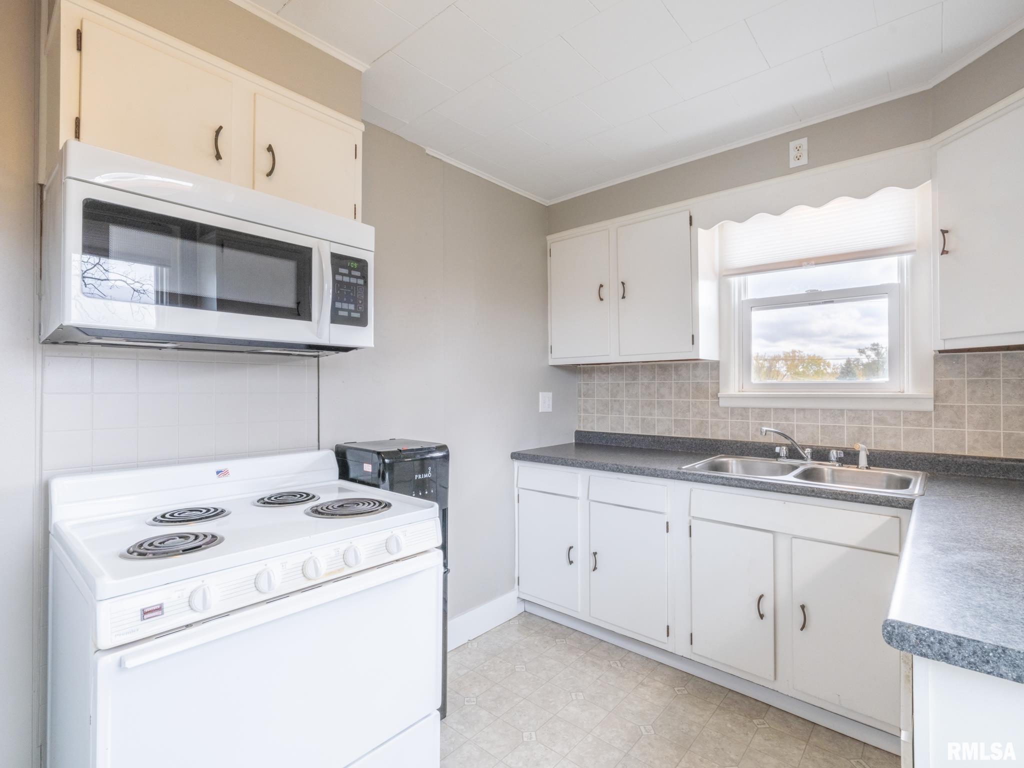 103 Cherry Lane Washington, IL 61571 - Photo 58 of 75