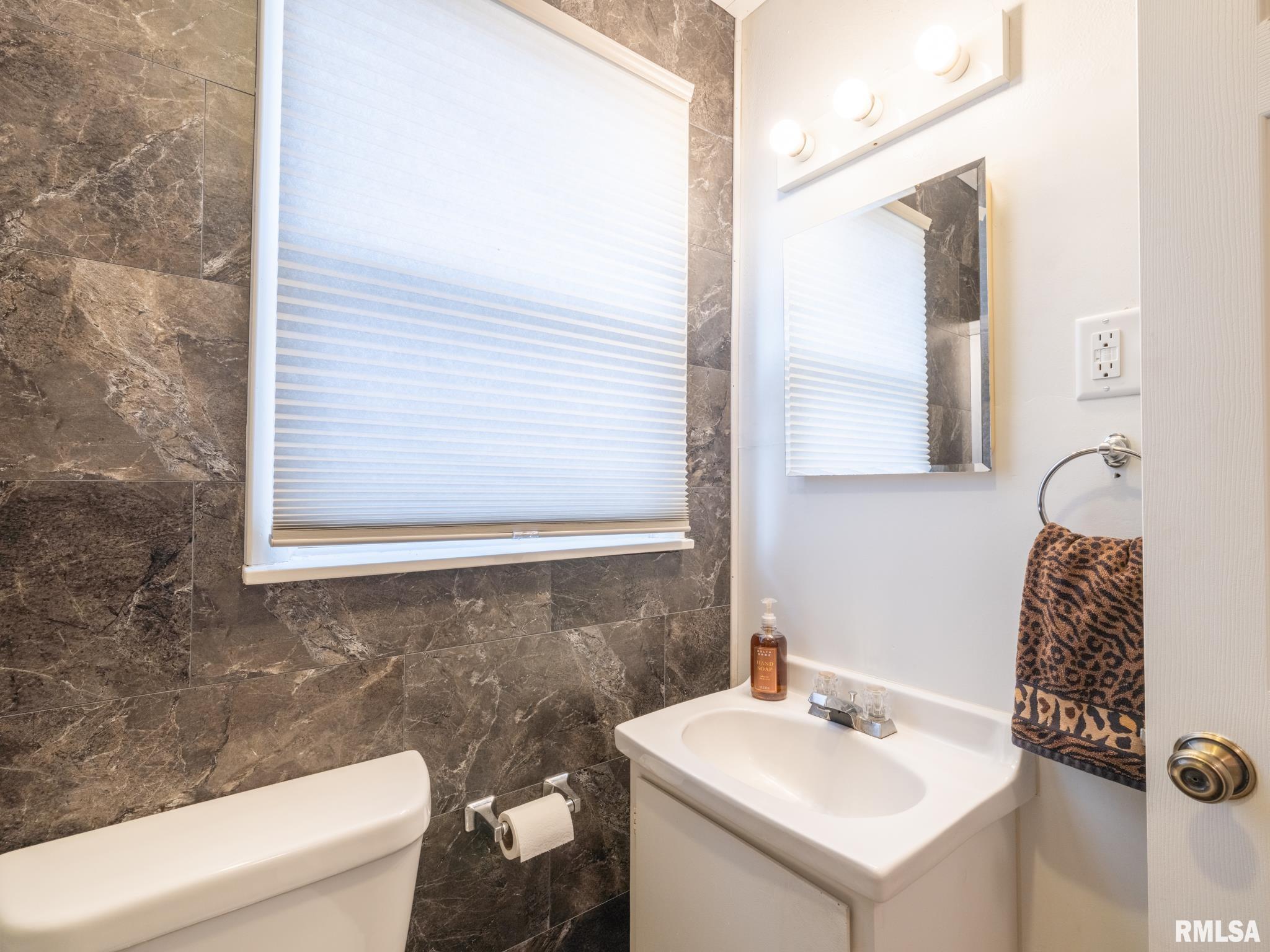 103 Cherry Lane Washington, IL 61571 - Photo 69 of 75