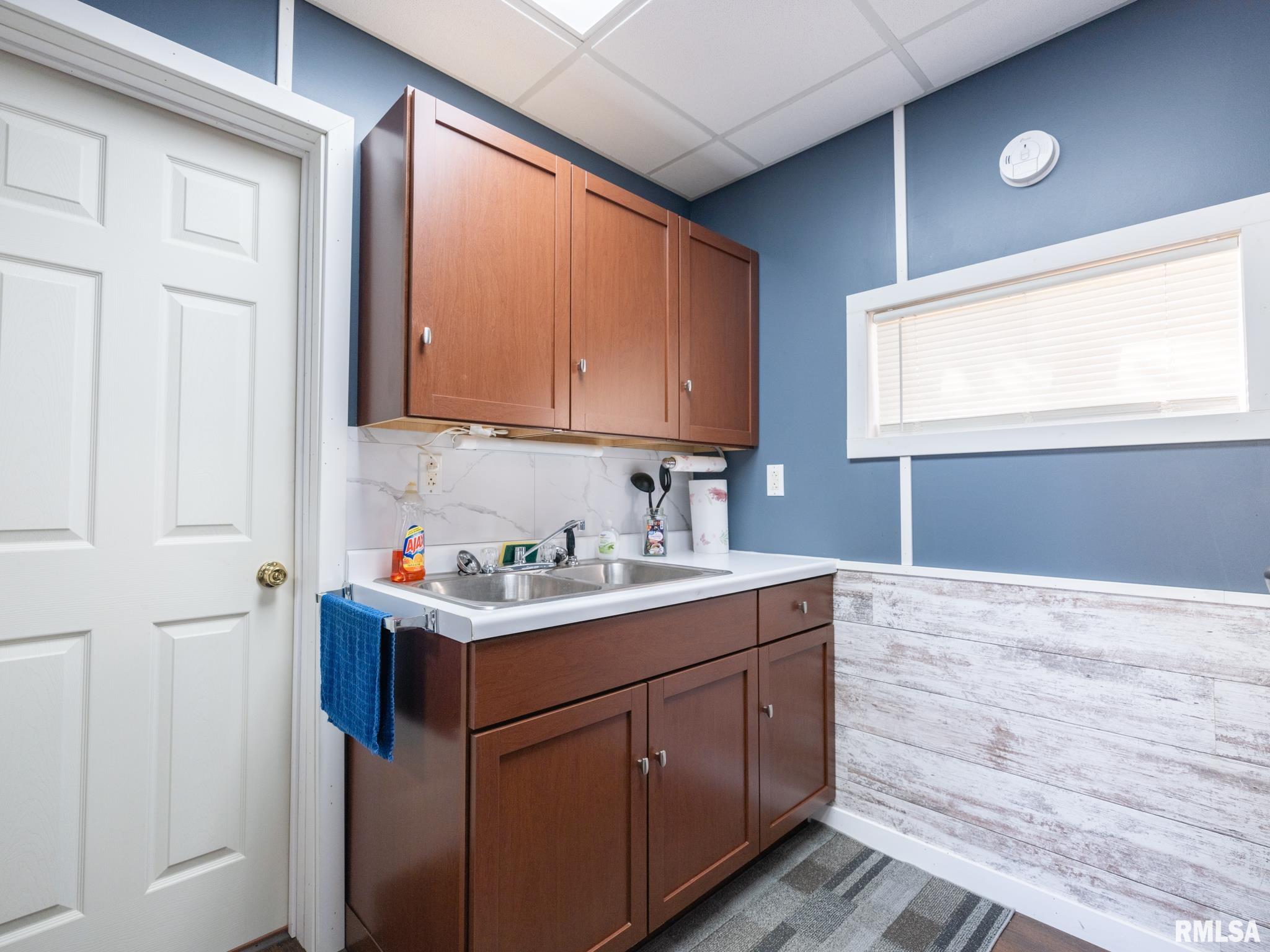 103 Cherry Lane Washington, IL 61571 - Photo 9 of 75