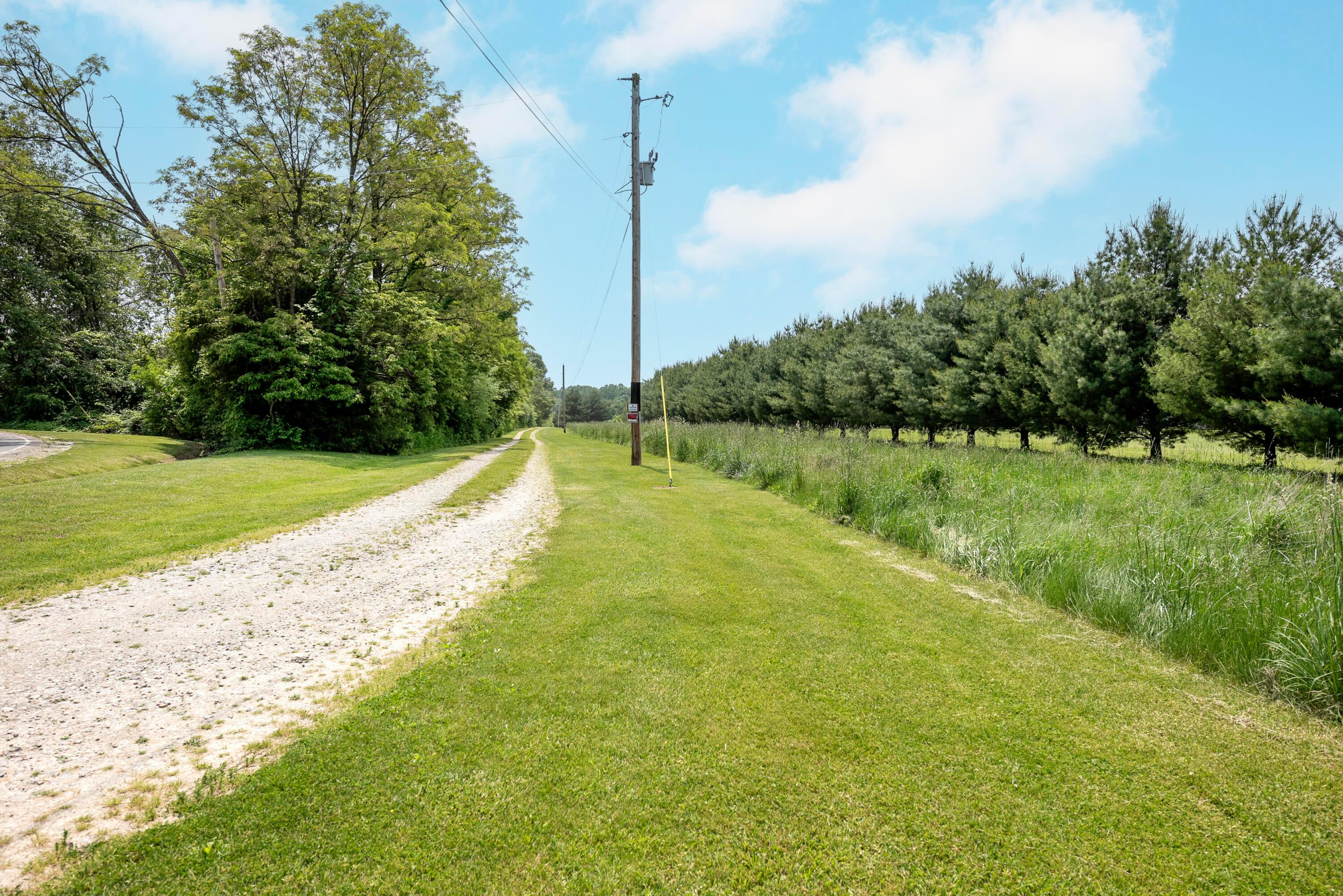 12673 Middlefork Road Amanda, OH 43102 - Photo 61 of 88 Driveway