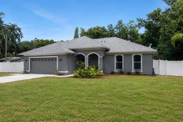 $775,000 | 219 Willow Bend Parkway, Lutz, FL 33549