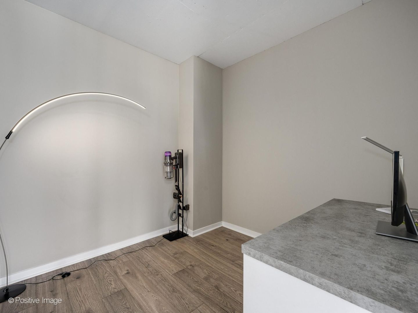 611 South Wells Street, Unit 2504 Chicago, IL 60607 - Photo 8 of 21