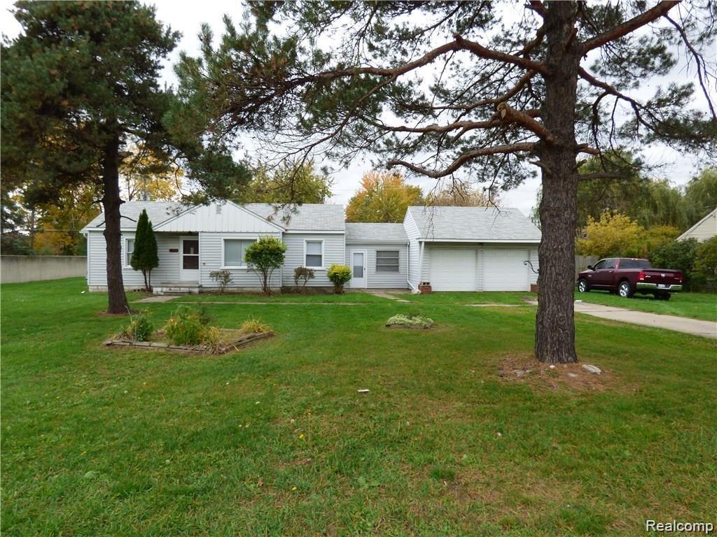 43083 Mound Road Sterling Heights, MI 48314 - Photo 1 of 15