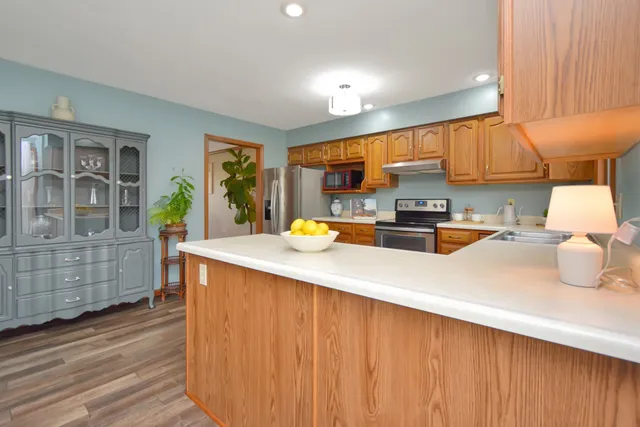 $360,000 | 1418 East Ironwood Drive, Normal, IL 61761