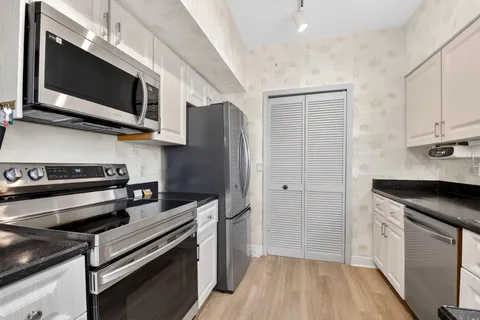 $119,000 | 8065 Aberdeen Drive, Unit 101, Boynton Beach, FL 33472