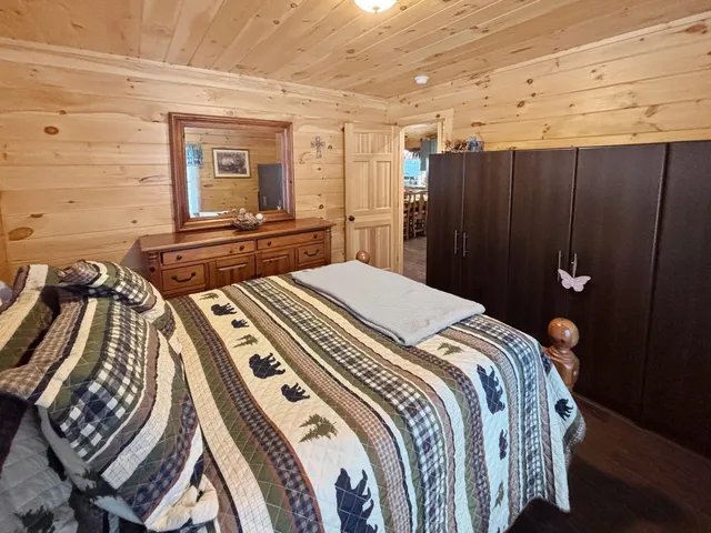 $520,000 | 11 Amherst Lane, Haverhill, NH 03785