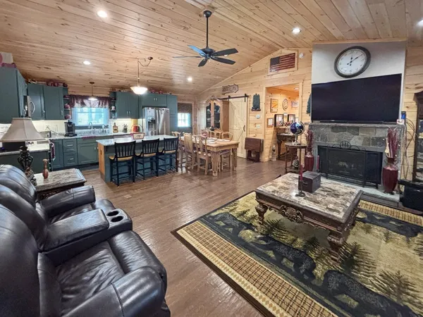 $499,000 | 11 Amherst Lane, Haverhill, NH 03785