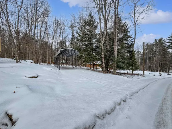 $499,000 | 11 Amherst Lane, Haverhill, NH 03785