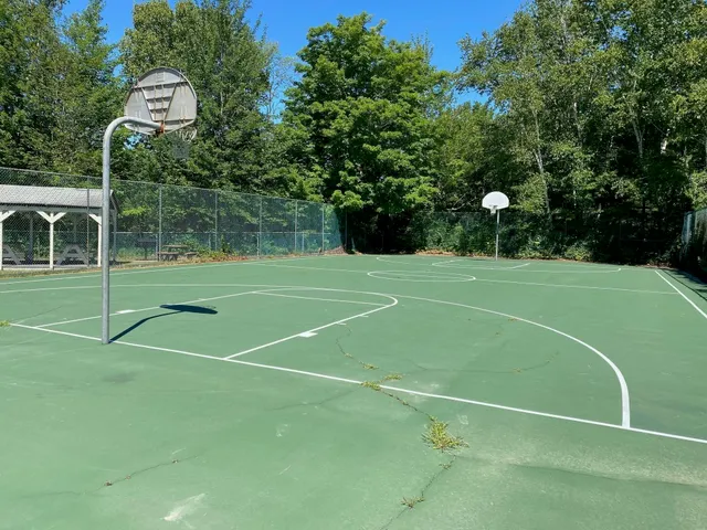 $520,000 | 11 Amherst Lane, Haverhill, NH 03785