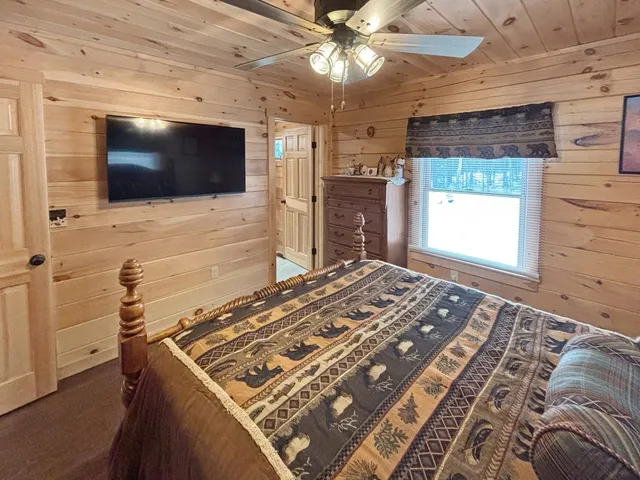 $520,000 | 11 Amherst Lane, Haverhill, NH 03785