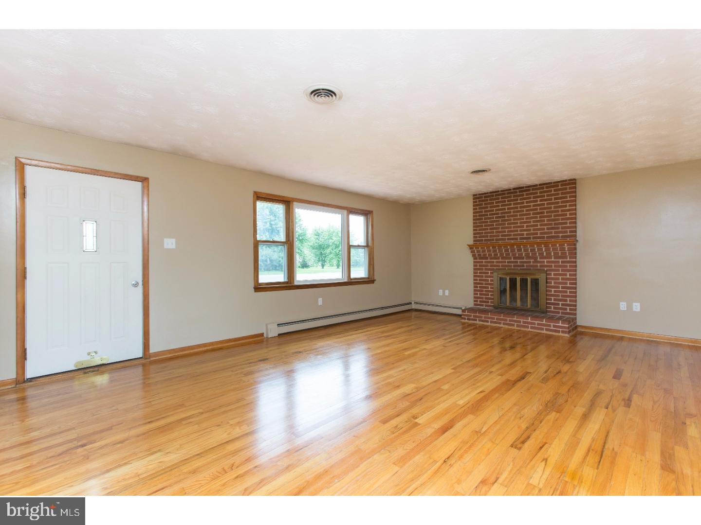 157 Bethel Road Oxford, PA 19363 - Photo 5 of 20 Gallery Image 5