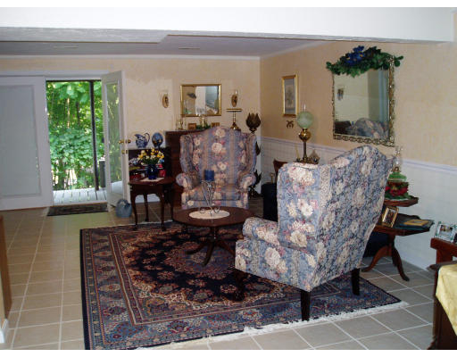 20 A Gates Road Worcester, MA 01603 - Photo 9 of 10 Gallery Image 9