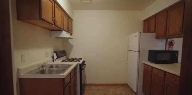 $6,300,000 | 802 Kimberly Drive, DeKalb, IL 60115