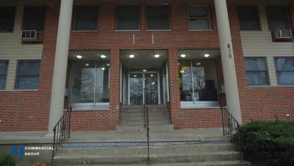 a view of a entryway of a building