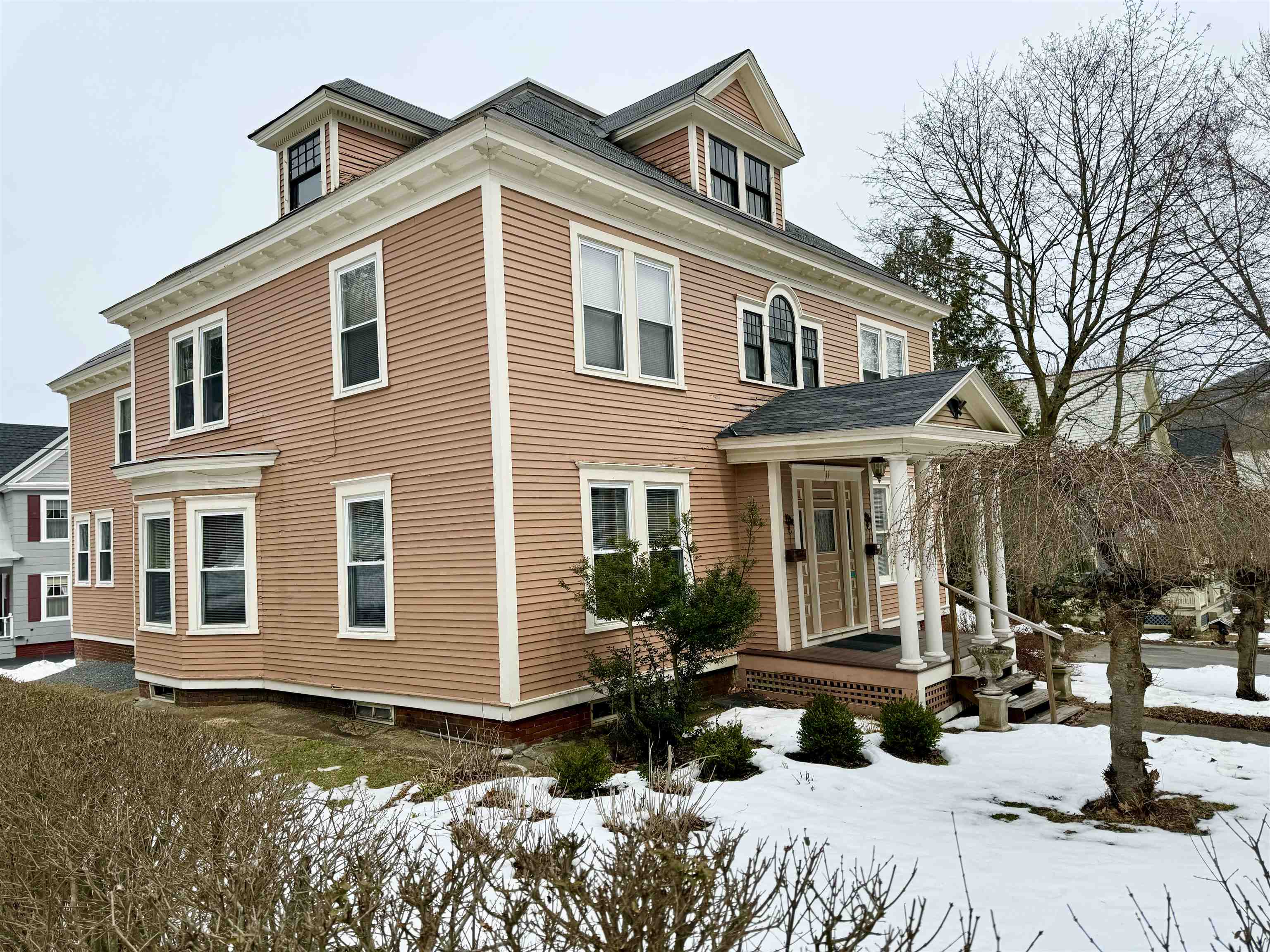 11 Burt Street Rockingham, VT 05101 - Photo 3 of 36