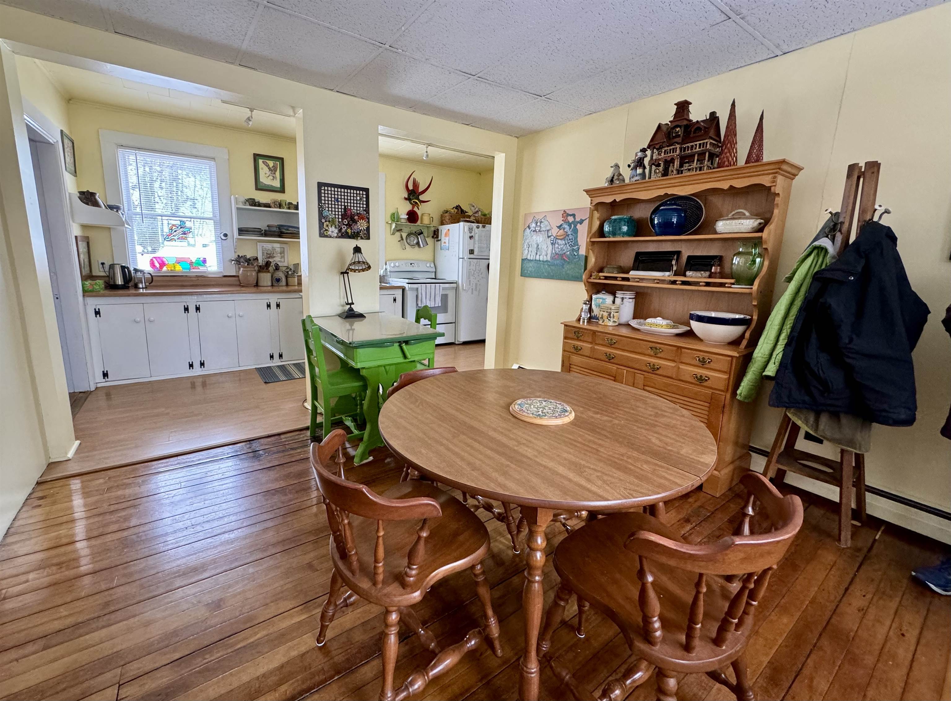 11 Burt Street Rockingham, VT 05101 - Photo 7 of 36