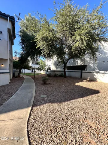 $1,950 | 1800 West Elliot Road, Unit 129, Chandler, AZ 85224