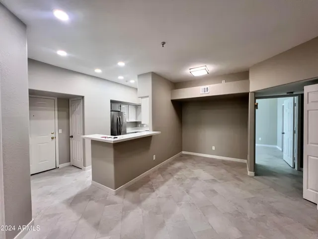 $1,950 | 1800 West Elliot Road, Unit 129, Chandler, AZ 85224