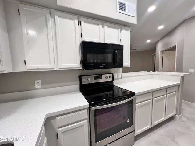 $1,950 | 1800 West Elliot Road, Unit 129, Chandler, AZ 85224