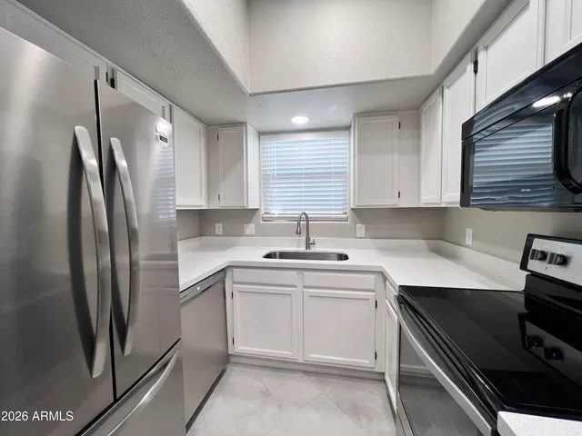 $1,950 | 1800 West Elliot Road, Unit 129, Chandler, AZ 85224