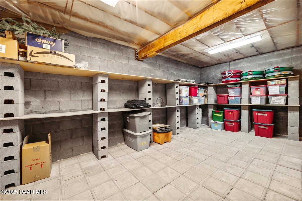 577 Donnybrook Circle Prescott, AZ 86303 - Photo 43 of 56 Storage