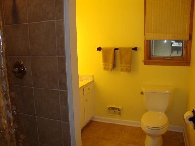 2512 Johnston Road Columbus, OH 43220 - Photo 15 of 18 Gallery Image 15