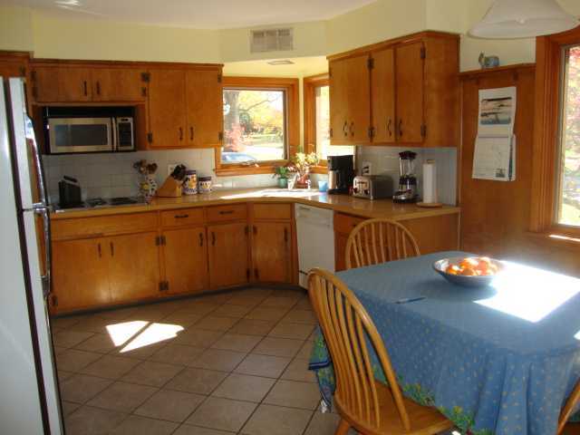 2512 Johnston Road Columbus, OH 43220 - Photo 6 of 18 Gallery Image 6