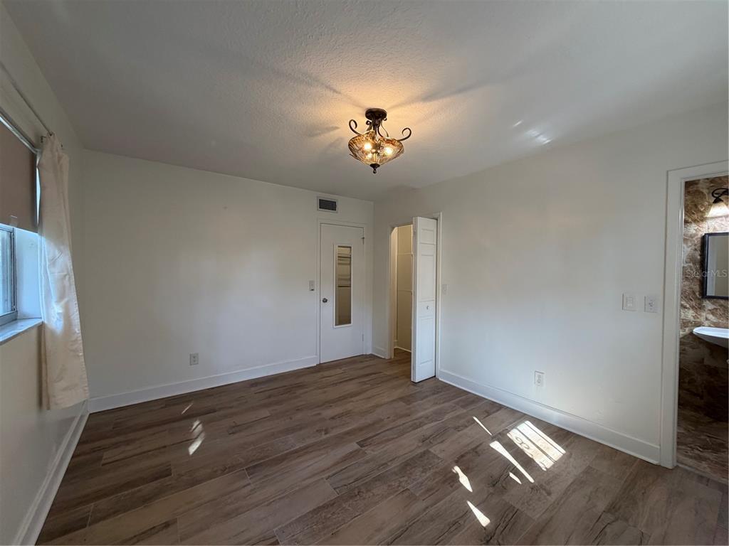 3230 West St Conrad Street Tampa, FL 33607 - Photo 11 of 17