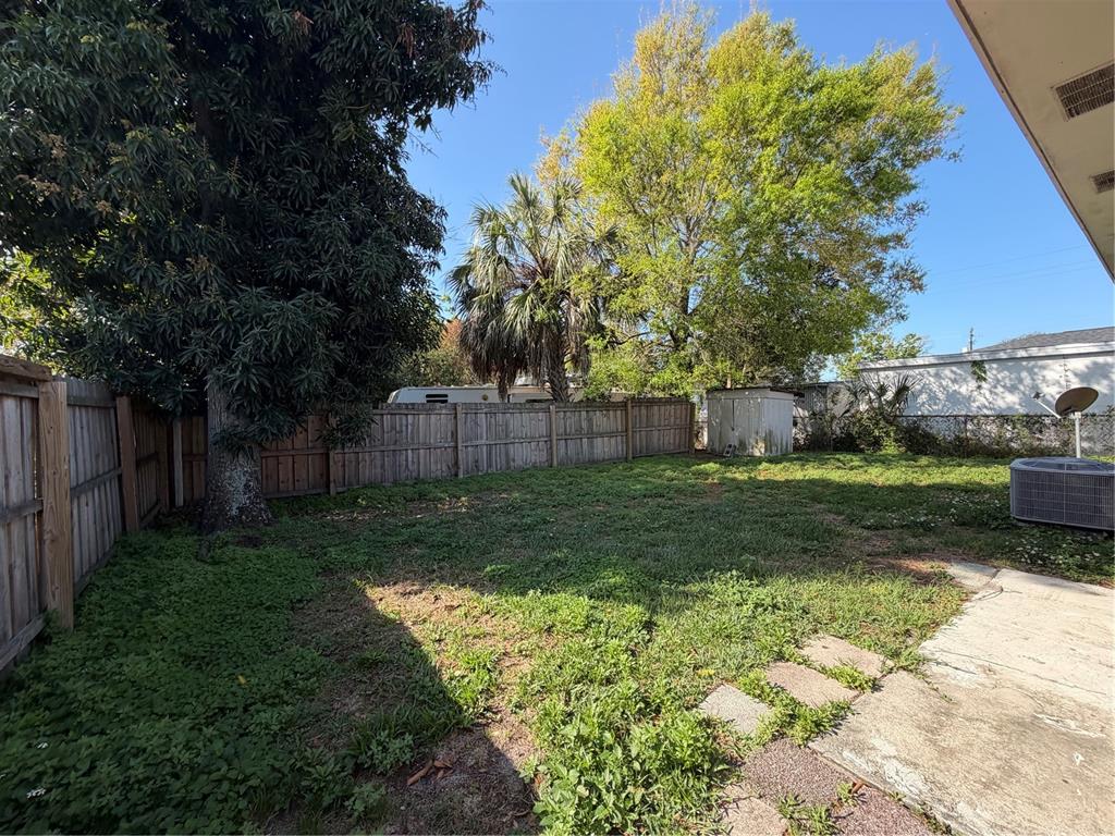 3230 West St Conrad Street Tampa, FL 33607 - Photo 17 of 17