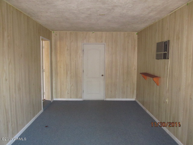 226 West Ruth Avenue Phoenix, AZ 85021 - Photo 12 of 14 BONUS ROOM