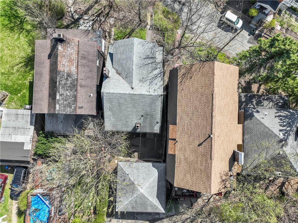 2006 Locust Street Pittsburgh, PA 15218 - Photo 23 of 29