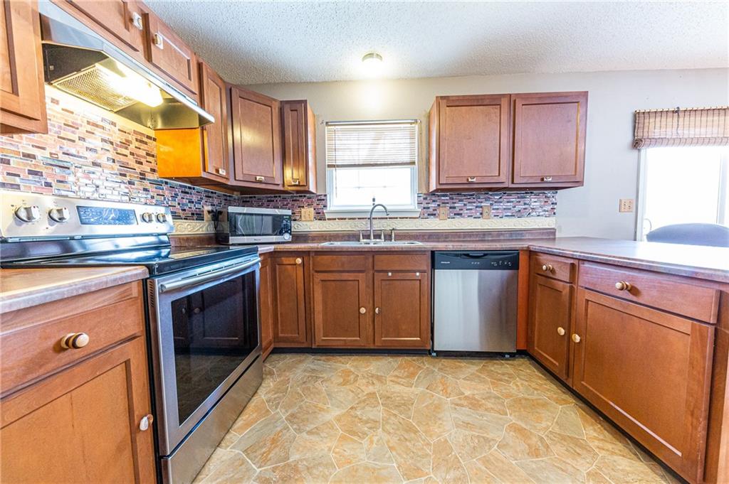5246 Melbourne Road Indianapolis, IN 46228 - Photo 12 of 40 Gallery Image 12
