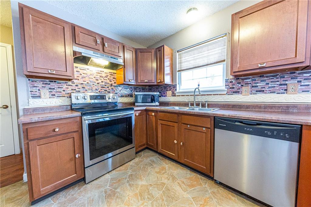 5246 Melbourne Road Indianapolis, IN 46228 - Photo 13 of 40 Gallery Image 13