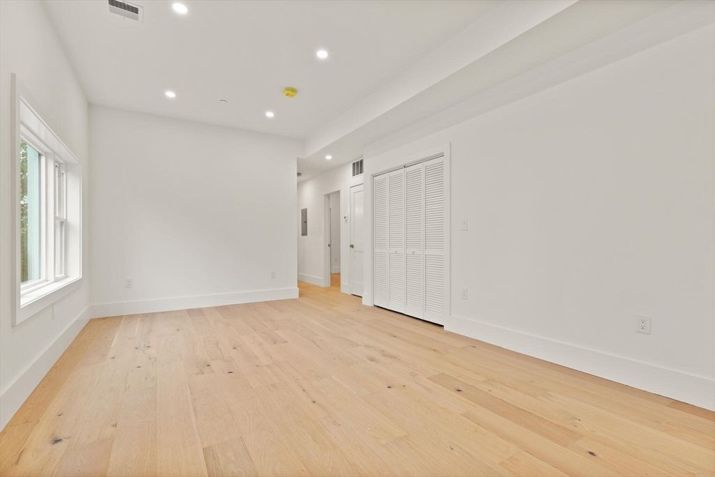 79 Maple Street, Unit 2 Boston, MA 02136 - Photo 12 of 18 Gallery Image 12