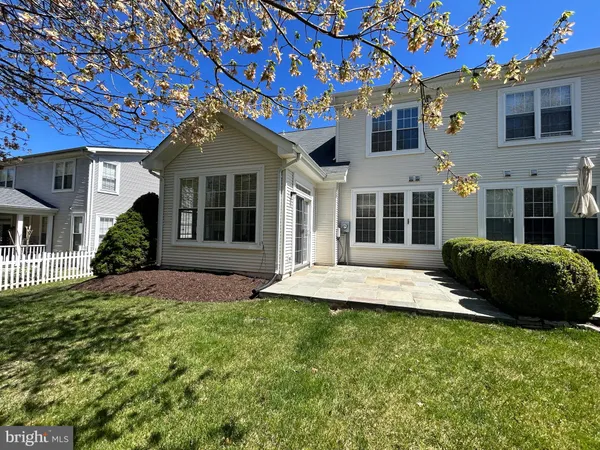 $615,000 | 6938 Walnut Hill Drive, Gainesville, VA 20155