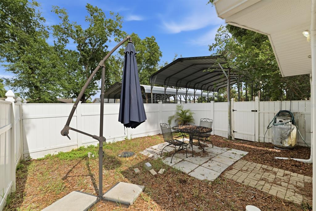 15509 Casey Rd Extension, Unit B Tampa, FL 33624 - Photo 15 of 28