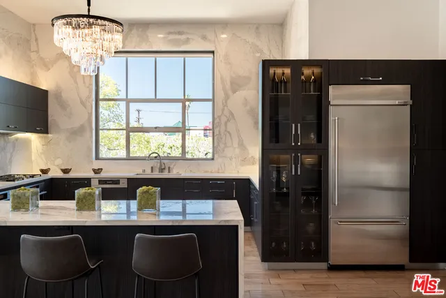 $11,500 | 710 North Orlando Avenue, Unit 201, West Hollywood, CA 90069