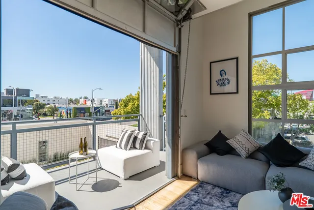 $11,500 | 710 North Orlando Avenue, Unit 201, West Hollywood, CA 90069