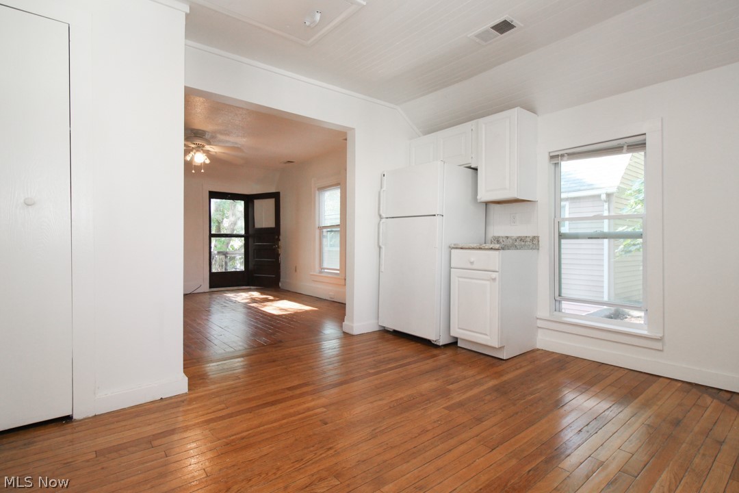 1902 Coltman Road Cleveland, OH 44106 - Photo 16 of 28 Gallery Image 16