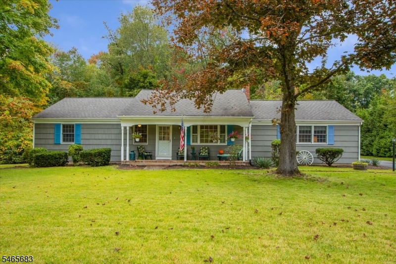 89 Cozy Lake Road Oak Ridge, NJ 07438 - Photo 4 of 42 Gallery Image 4
