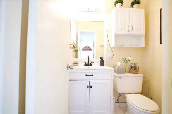 $115,000 | 6670 Royal Palm Boulevard, Unit 308K, Pompano Beach, FL 33063