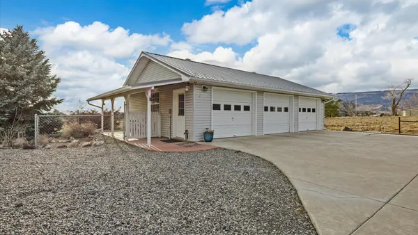 $698,000 | 13147 Alboe Lane, Eckert, CO 81418