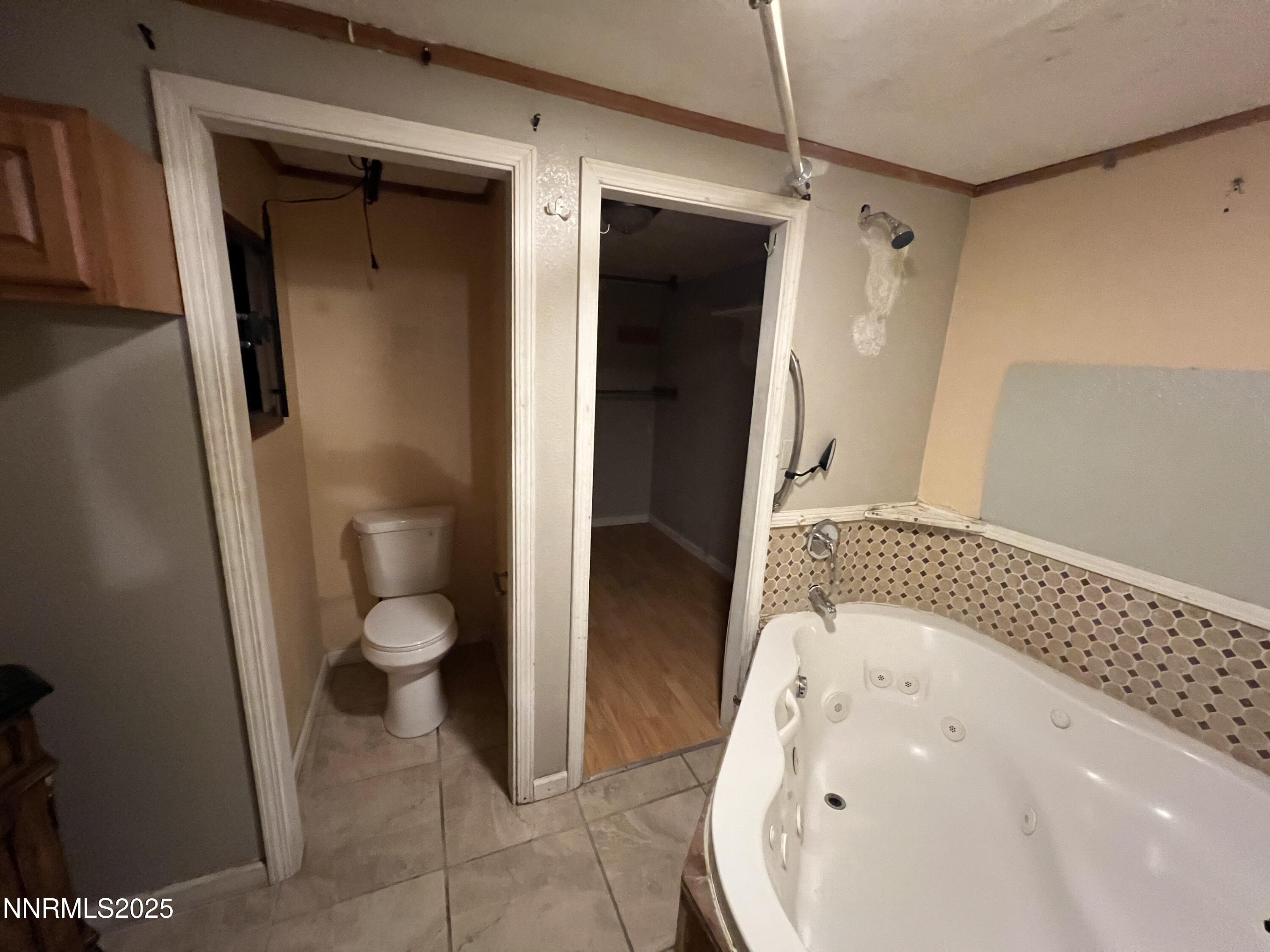 4080 Goldfinch Drive Reno, NV 89508 - Photo 11 of 16 IMG_3975