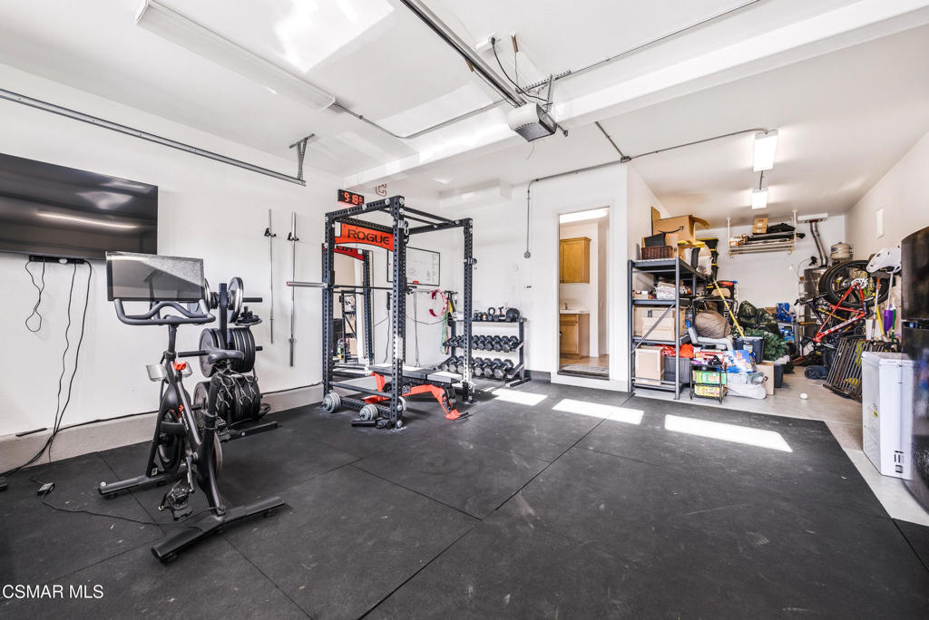 4741 Westwood Street Simi Valley, CA 93063 - Photo 39 of 50 a view of a room with gym equipment