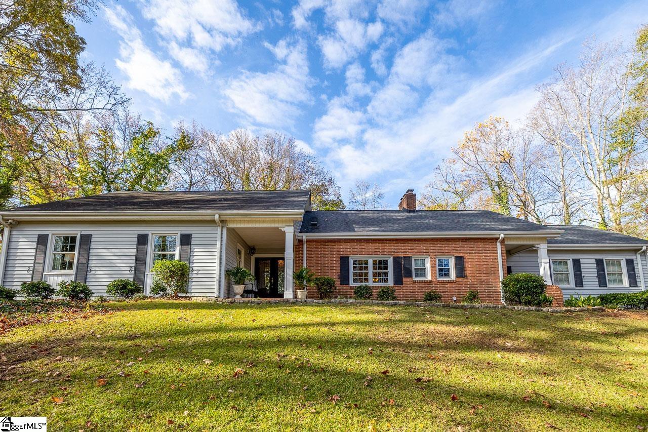 305 Sweetbriar Road Greenville, SC 29615 - Photo 1 of 36 Gallery Image 1