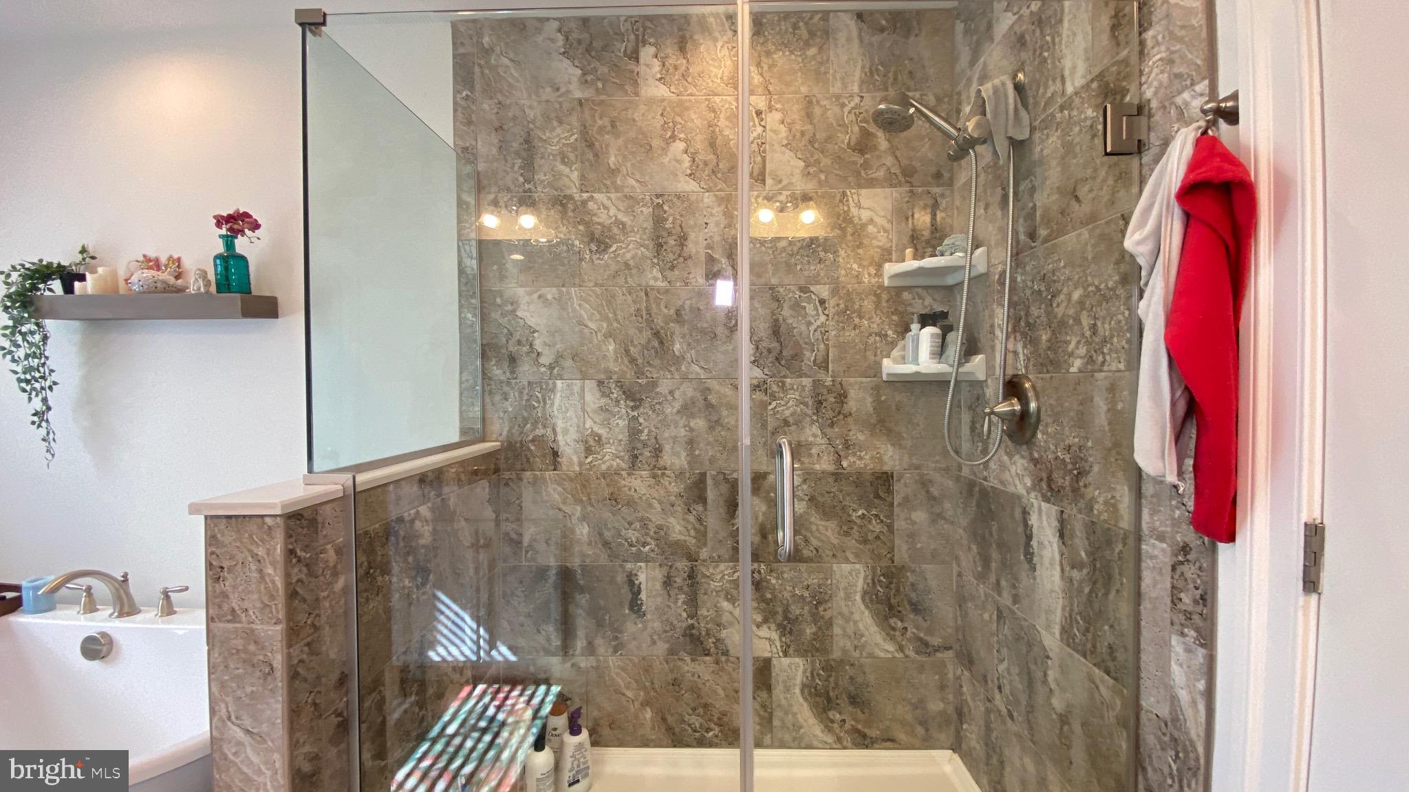 2017 Prout Farm Road Pottstown, PA 19464 - Photo 14 of 27 Beutiful Stall shower