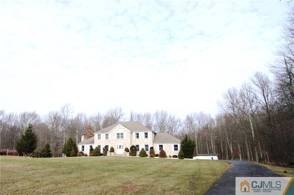 165 Deans Rhode Hall Road Monmouth Junction, NJ 08852 - Photo 2 of 18 Gallery Image 2